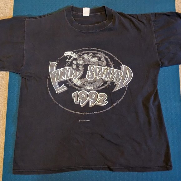 Actual 1992 Lynyrd Skynyrd Mens Large concert tee - Picture 1 of 2